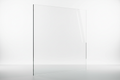 Klare Floatglasscheibe mit glatter Oberfläche und eleganten Lichtreflexen